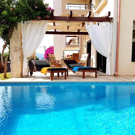 Vanessa * Agios Vasilios (Peloponnese)