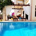 Vanessa * Agios Vasilios (Peloponnese)